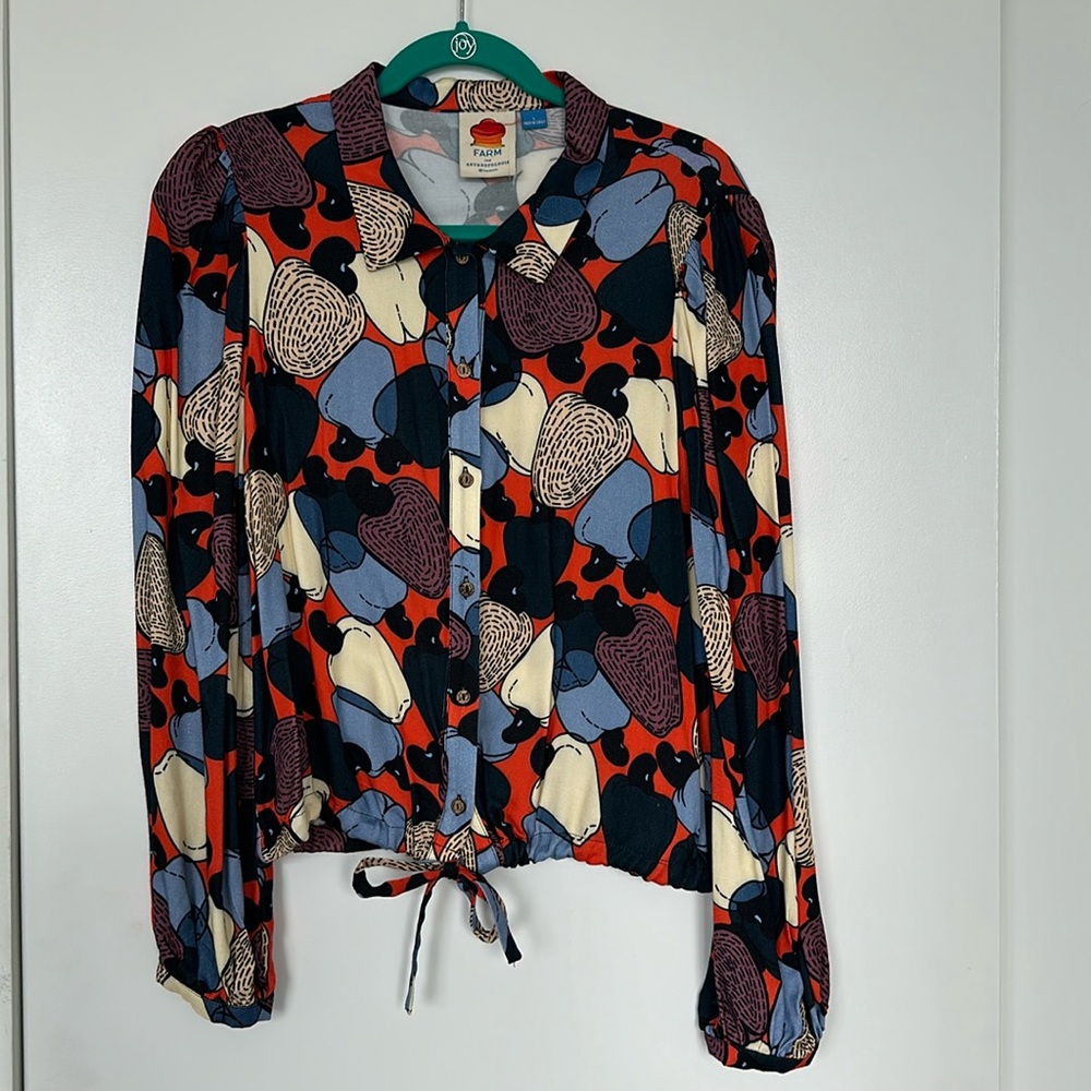 Farm Rio blouse with abstract pepper print size large